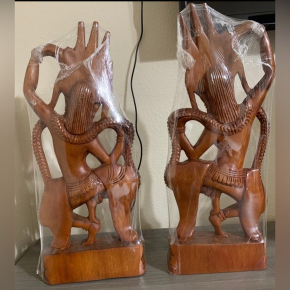 Cambodian Apsaras Dancing Carved Wood - Picture 5 of 12